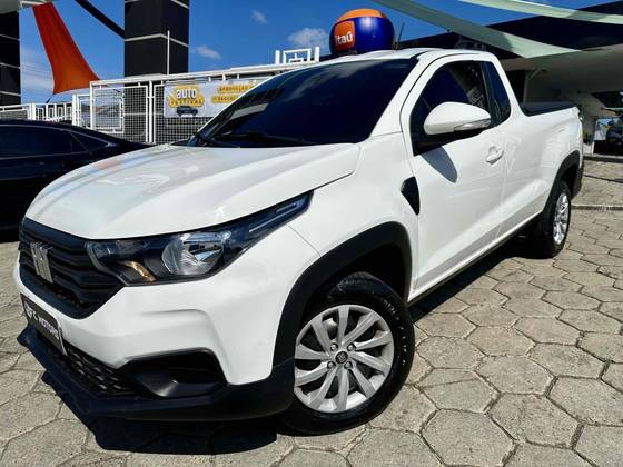 FIAT STRADA 1.3 FIREFLY FLEX FREEDOM CS MANUAL FIAT STRADA 1.3 FIREFLY FLEX FREEDOM CS MANUAL